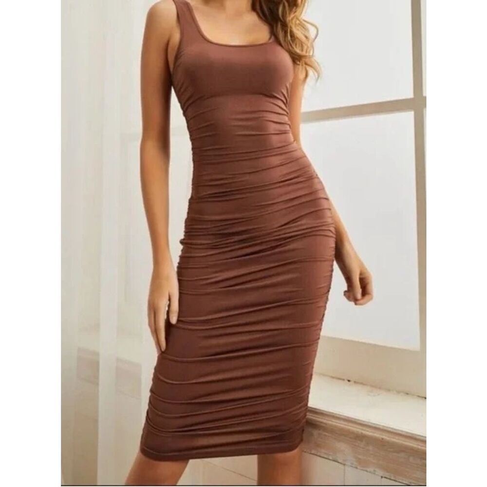 SBetro Brown Ruched Tank Midi Dress w/Scoop Neck (Size: Large) Sleek & Sexy